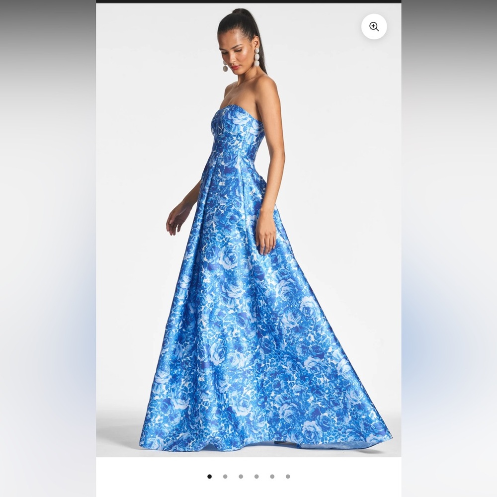Sachin and Babi GIOVANNA GOWN - MEDITERRANEAN BLOOMS-
